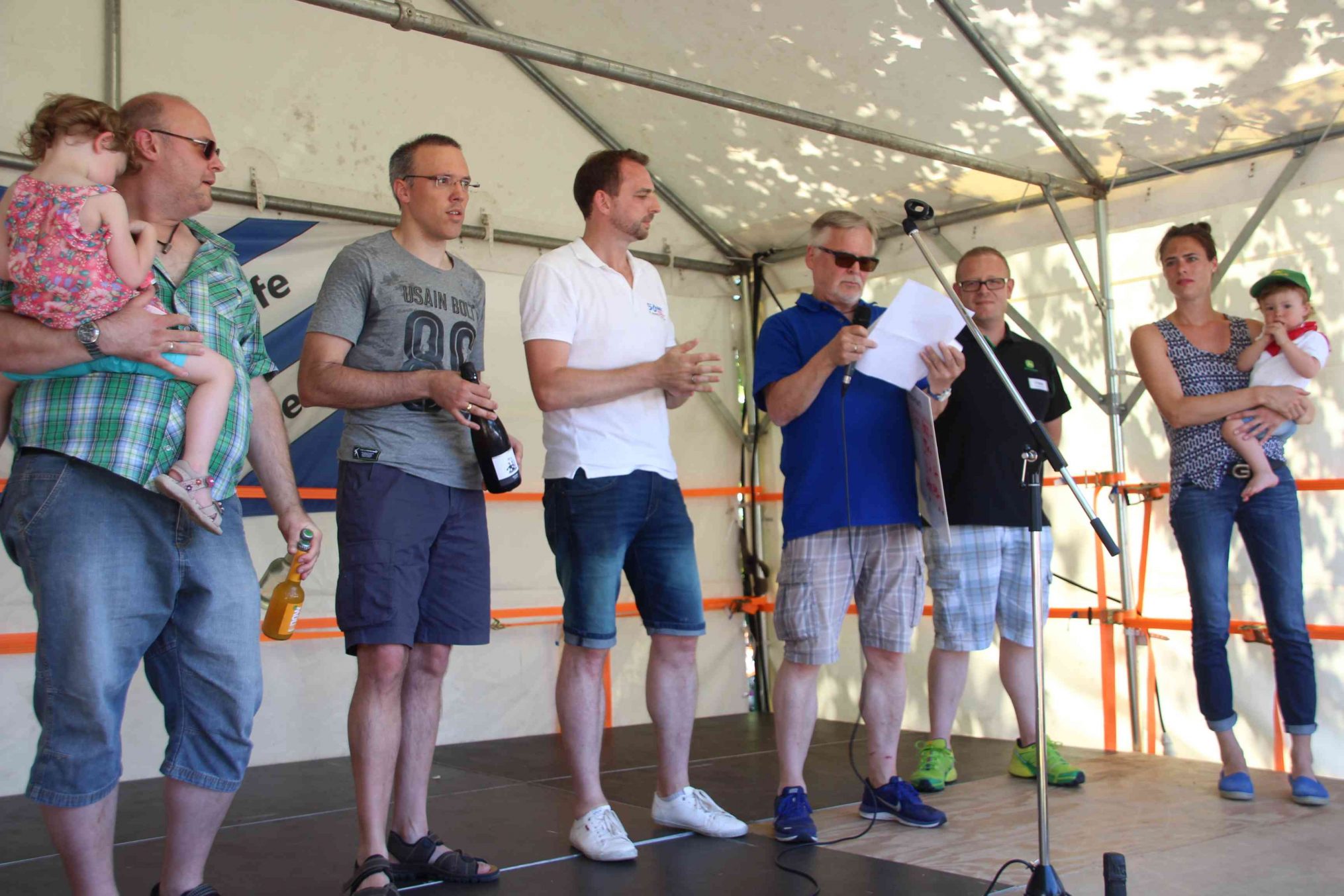 Ehrung u Scheckübergabe der Firma Fischer Landmaschinen