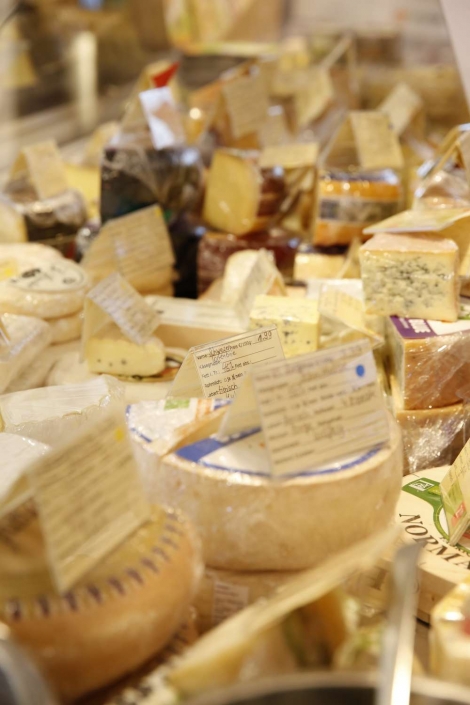 große Käseauswahl Leprima Biomarkt Bad Dürkheim Käsetheke 3