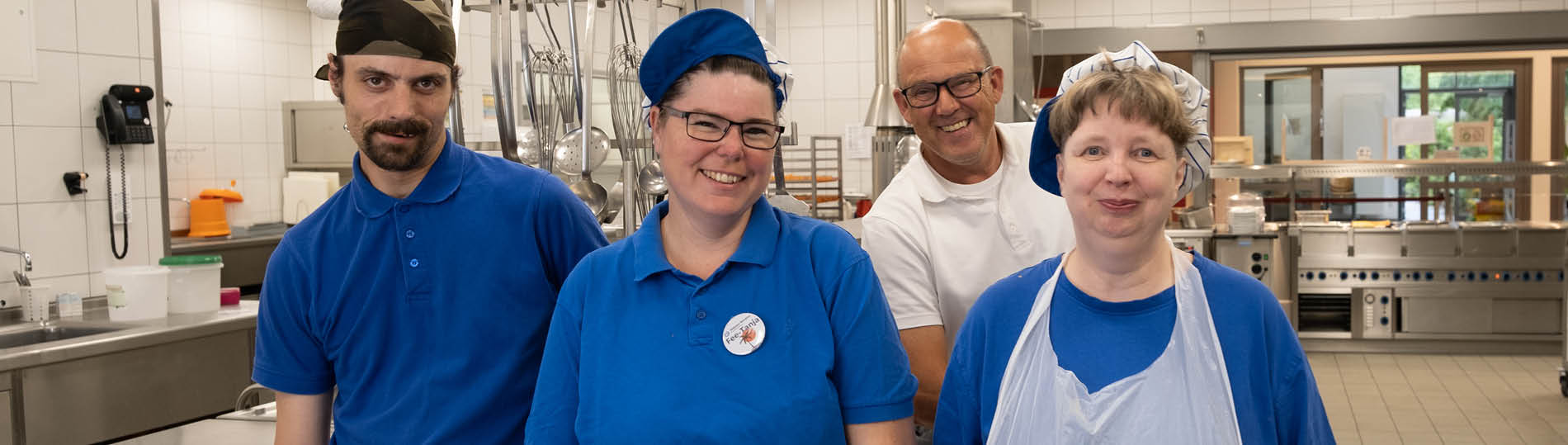 Kueche 1 Mitarbeiter Küche Lebenshilfe Bad Dürkheim